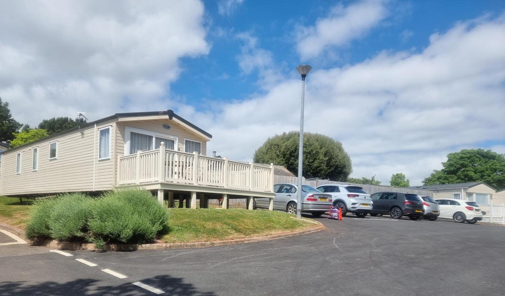 Static Caravan To Hire , Hoburne Devon Bay Hotel Goodrington ภายนอก รูปภาพ