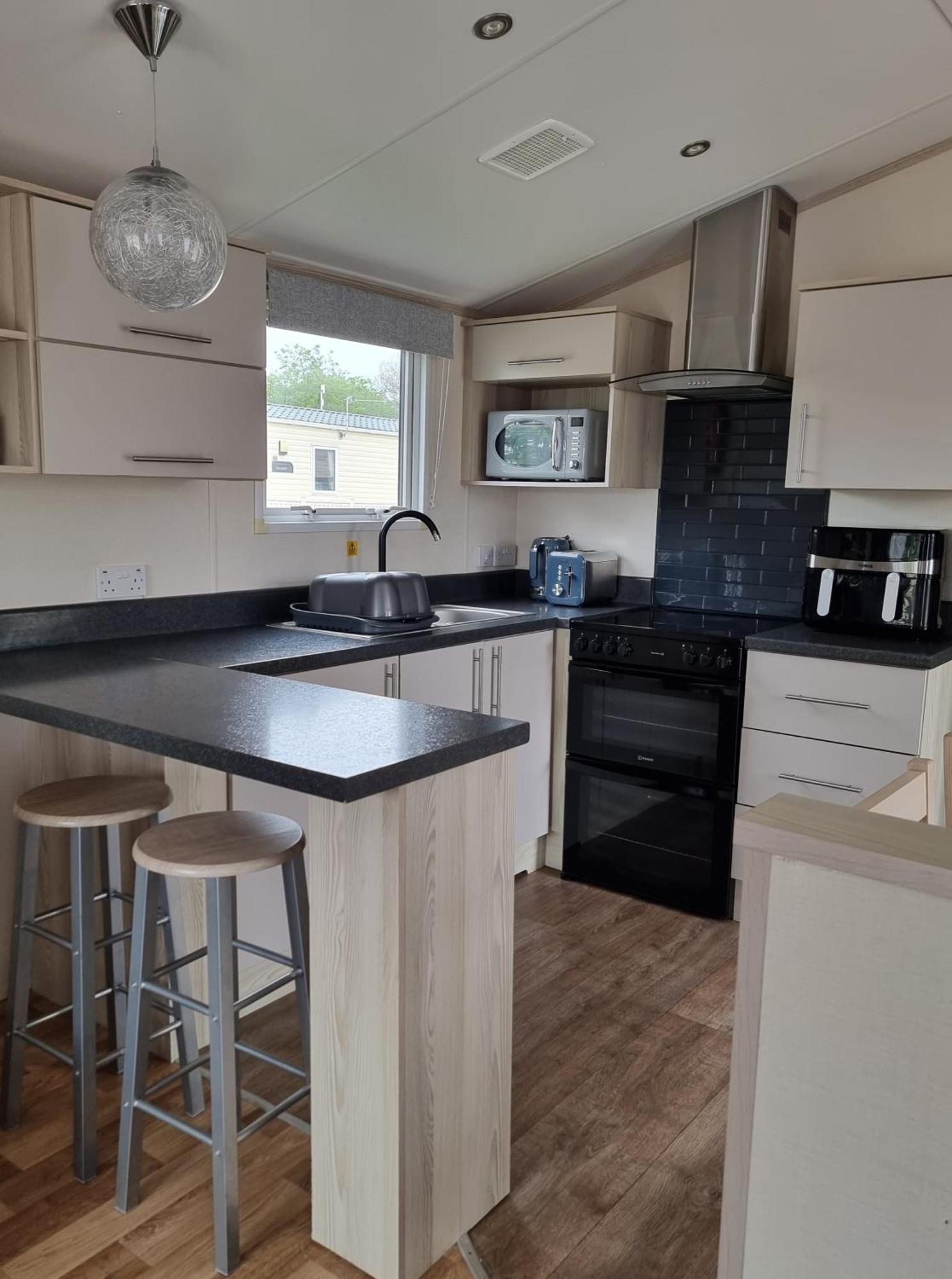 Static Caravan To Hire , Hoburne Devon Bay Hotel Goodrington ภายนอก รูปภาพ